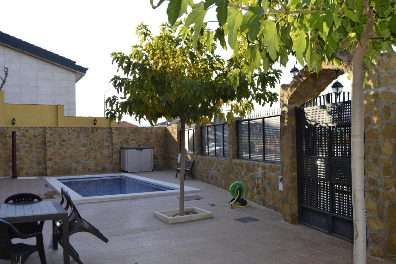 Apartamentos "Casa Rural De Aldea" Aldea del Fresno Bagian luar foto