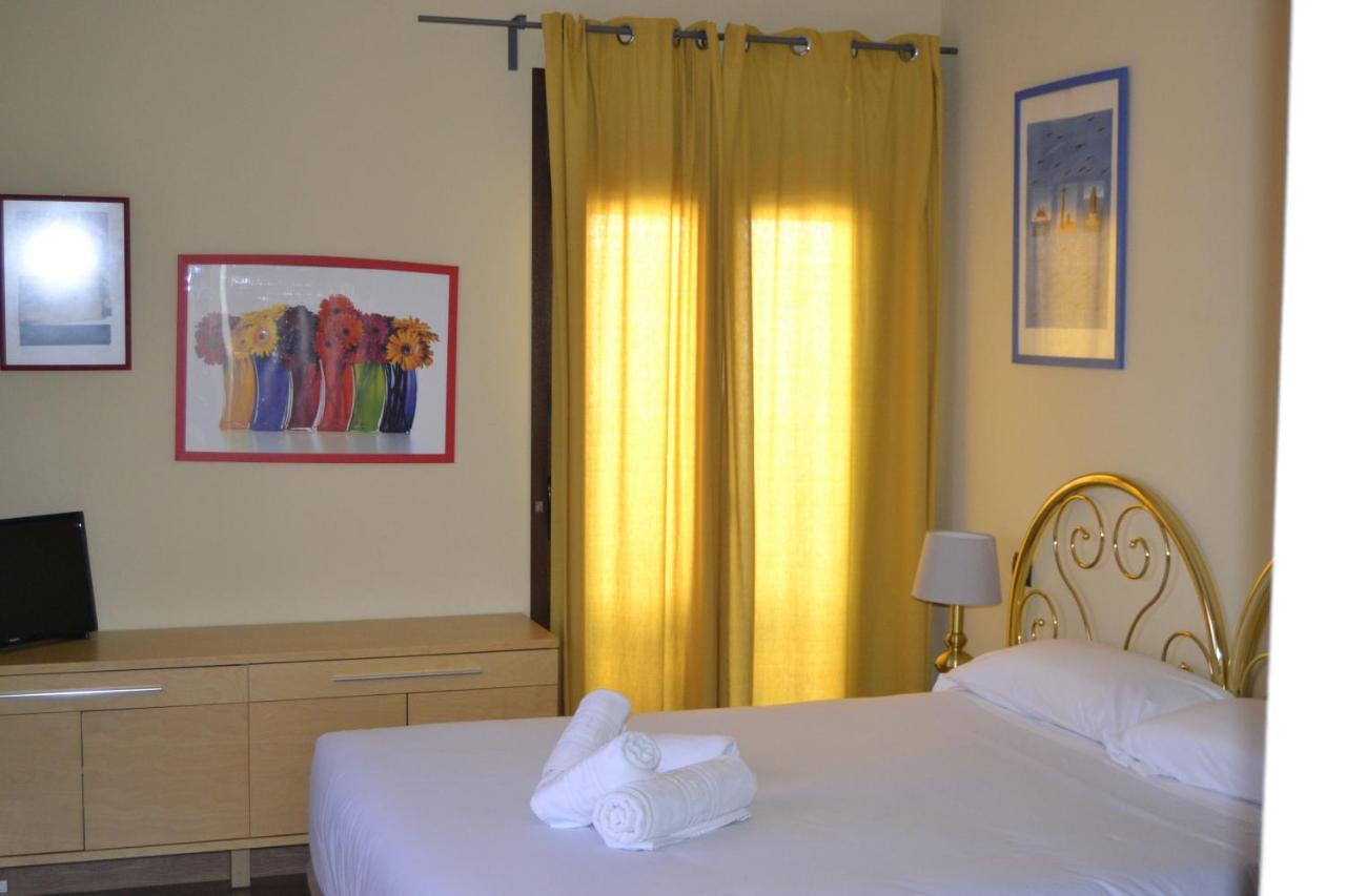 Apartamentos "Casa Rural De Aldea" Aldea del Fresno Bagian luar foto